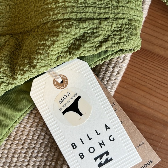 Billabong So Dazed Bikini Set Small, Triangle Multi Top, Maya High Waist Bottoms - Picture 7 of 9